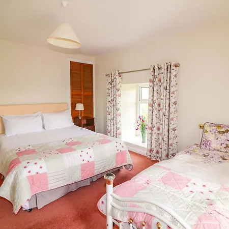 Curradoon House * Ballynamult