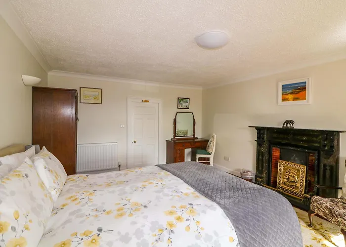 Holiday home Curradoon House